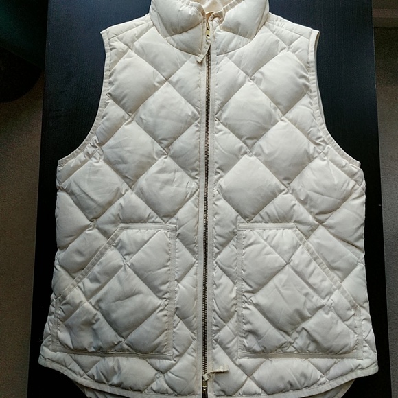 J Crew quilted excursion vest - Picture 2 of 6
